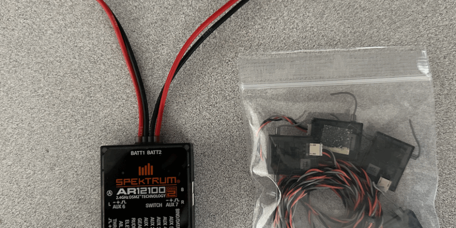Spectrum AR12100 receiver