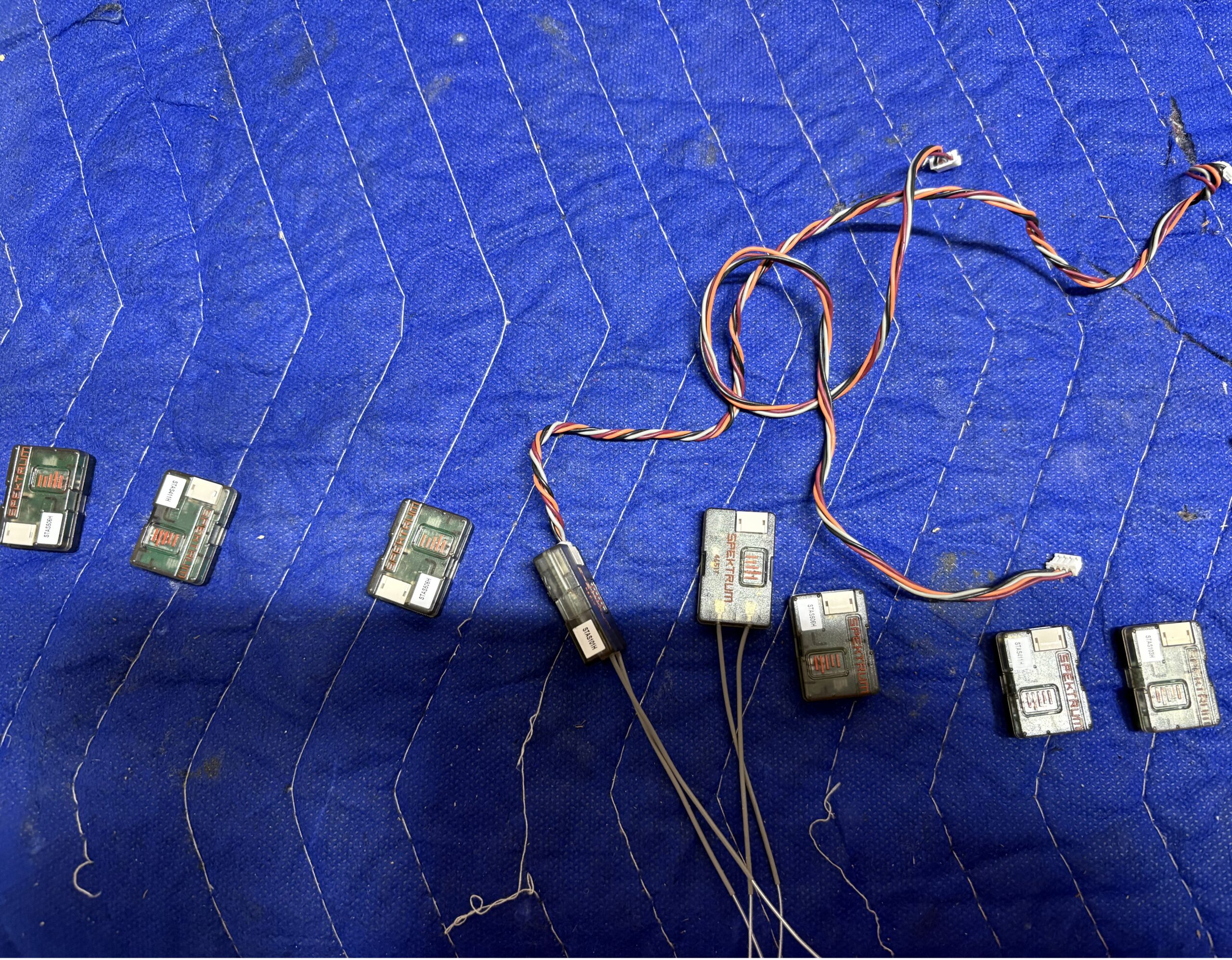 DSMX remote receivers (8)