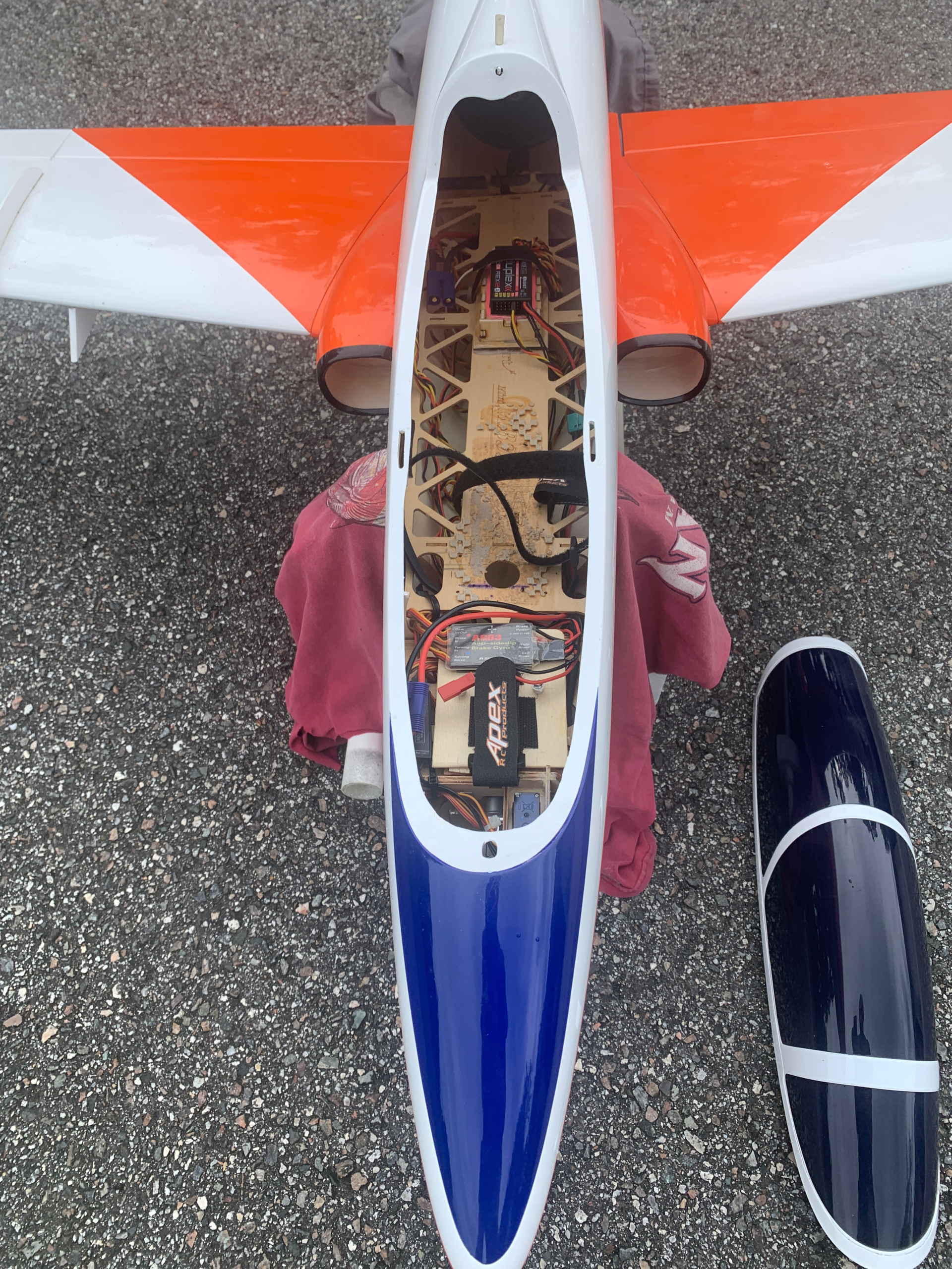 Sebart Mini MB 339 90mm EDF 12s jetfan, 1200kv HET, HW 120a esc