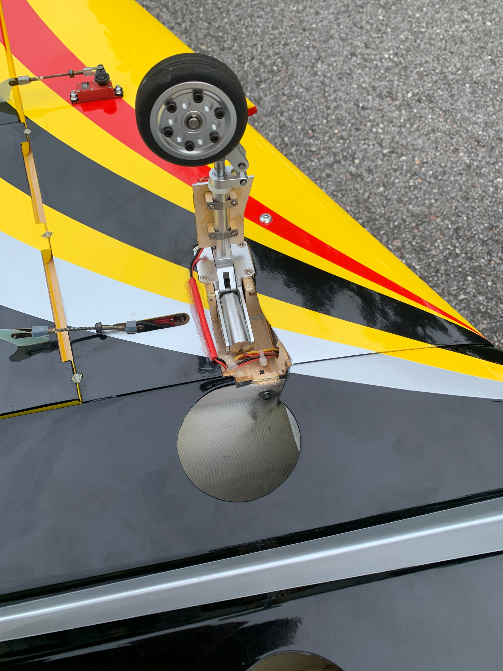 Sebart Mini Avanti 90mm 8s EDF, cortex demon, jetfan, 1680kv HET, HW 130 opto
